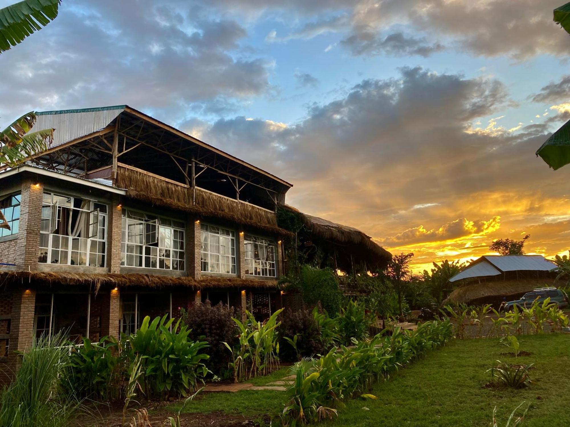 Mount Kilimanjaro 360 View Cottage Uru Buitenkant foto